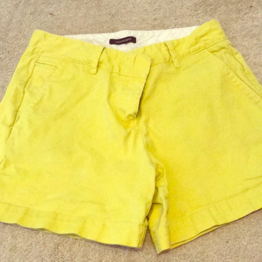Lands end size 2 yellow shorts